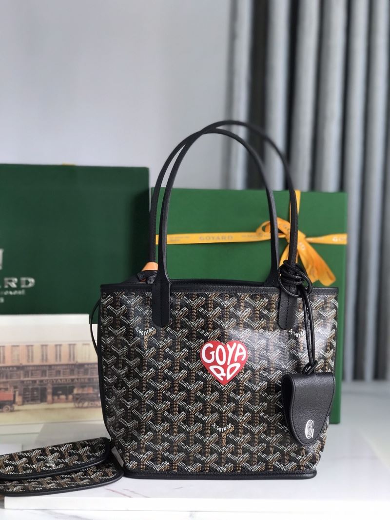 Goyard Shopping Bags